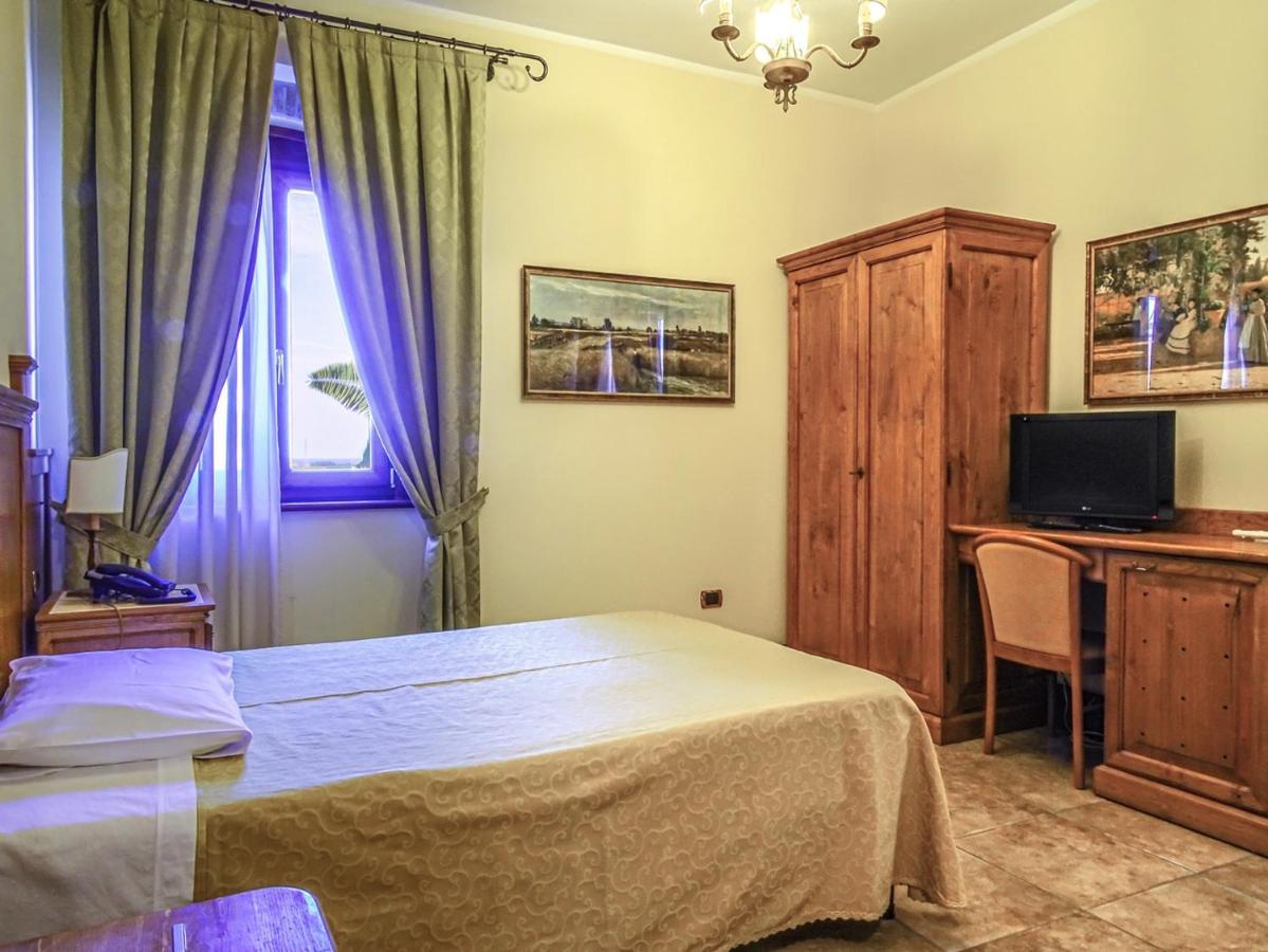 Relais Il Mulino Villa Corigliano Calabro Exterior photo